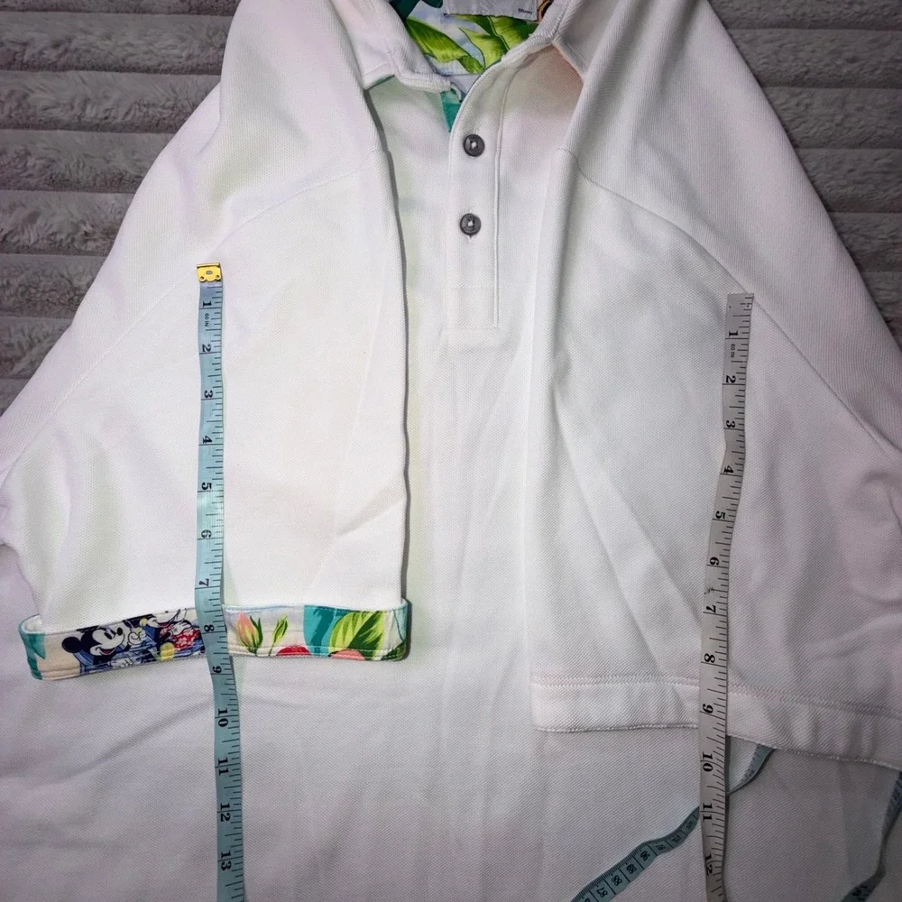 Tommy Bahama sleeve this tropical